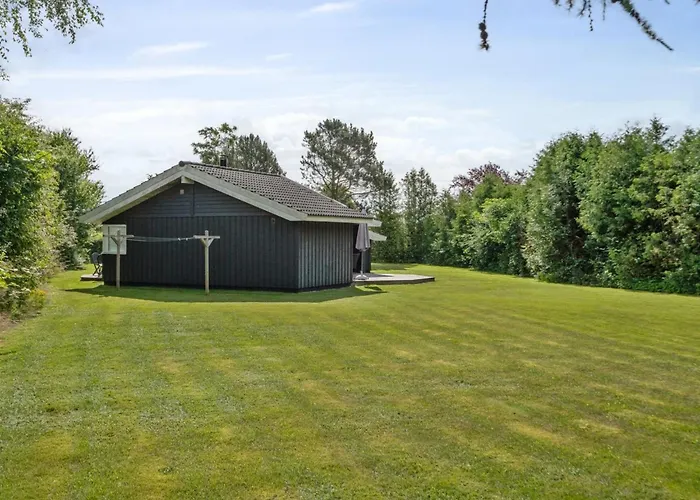 Holiday home Falka - 300m From The Sea By Interhome Borkop